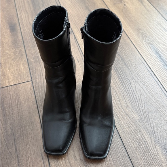 Madden Girl Monicaa Black Mid Calf Boot - Picture 3 of 11